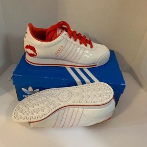 Adidas “Samoa” sneaker